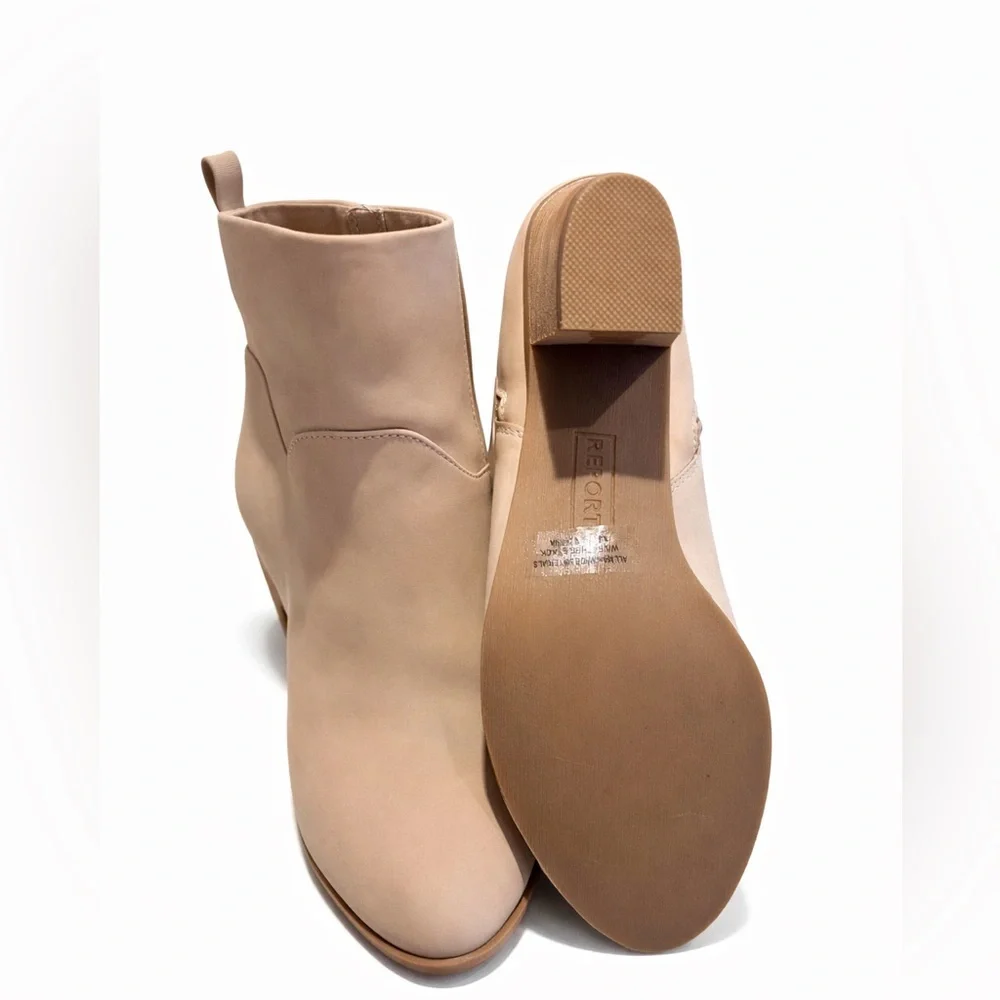 Dolce Vita DV Calany Beige Ankle Booties Size 9 Block Heel. - Picture 3 of 5